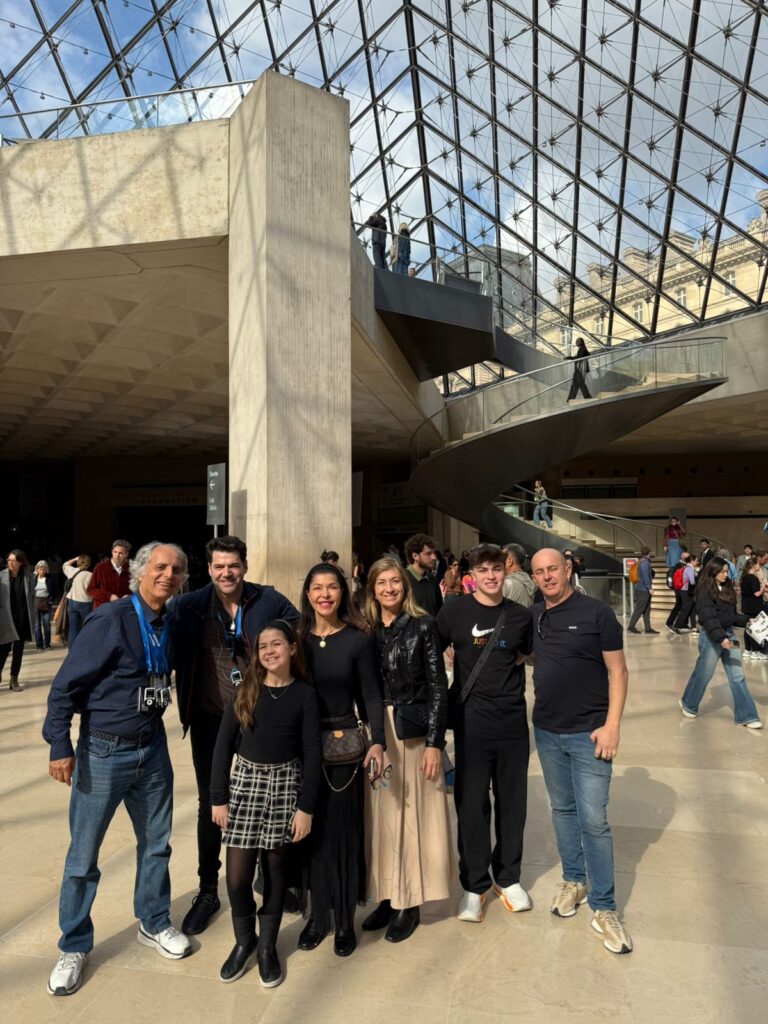 Tom Pavesi Guia Conferencista Credenciado: Brasileiro